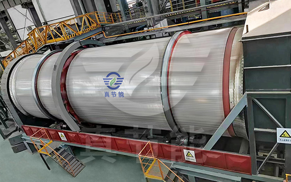 薯渣烘干設(shè)備運(yùn)行現(xiàn)場 薯渣烘干設(shè)備運(yùn)行現(xiàn)場